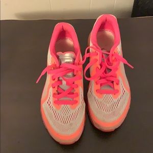 Women Nike sneakers